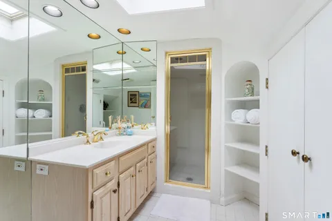 $2,095,000 | 223 Jonathan Drive, Stamford, CT 06903