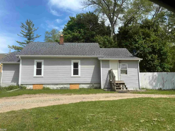 $169,900 | 2222 Francisco Street, Flushing, MI 48433