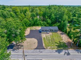 192 New Road Arundel, ME 04046 - Photo 2 of 34 2