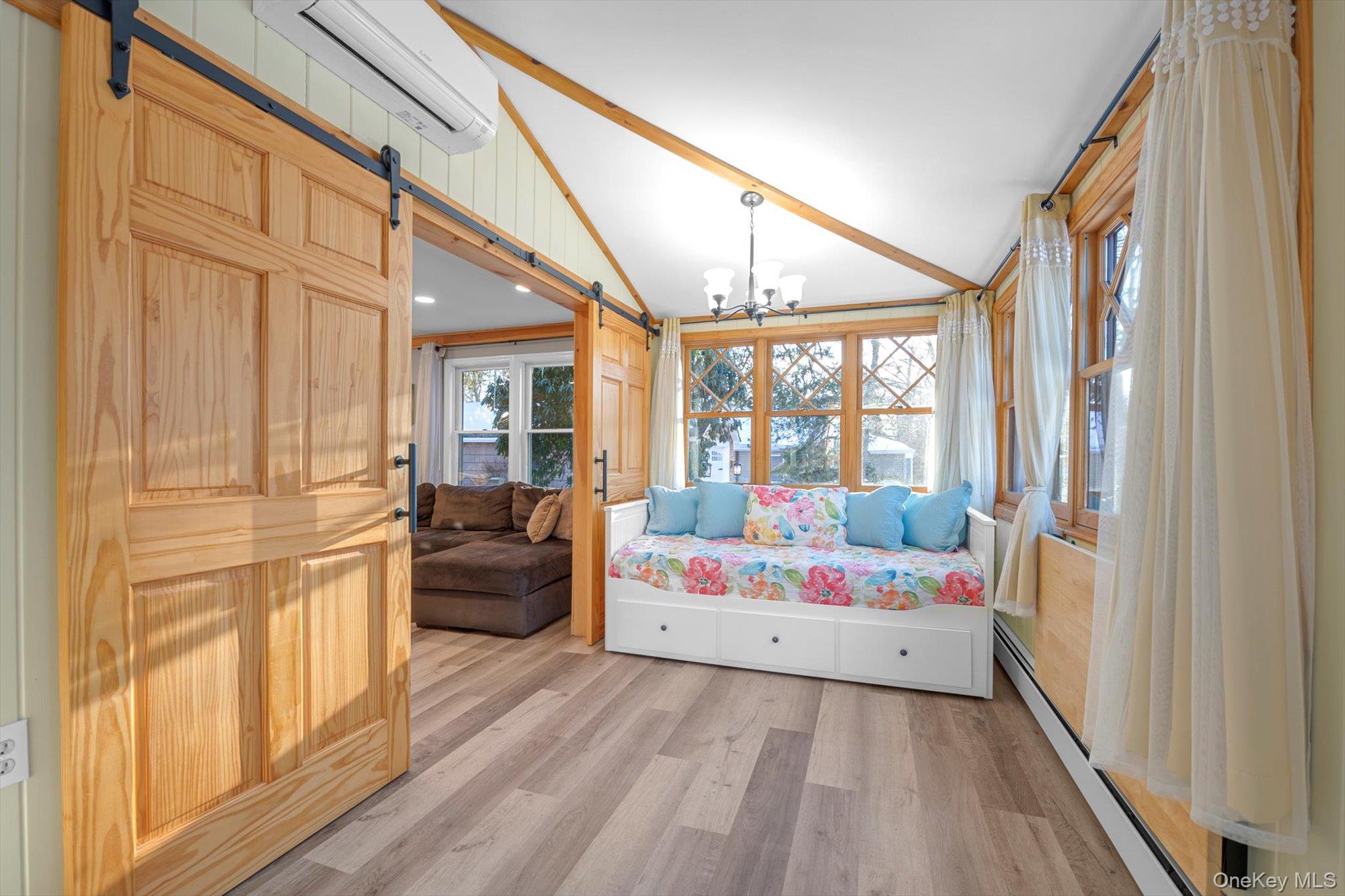 41 Narcissus Road Kings Park, NY 11754 - Photo 4 of 29