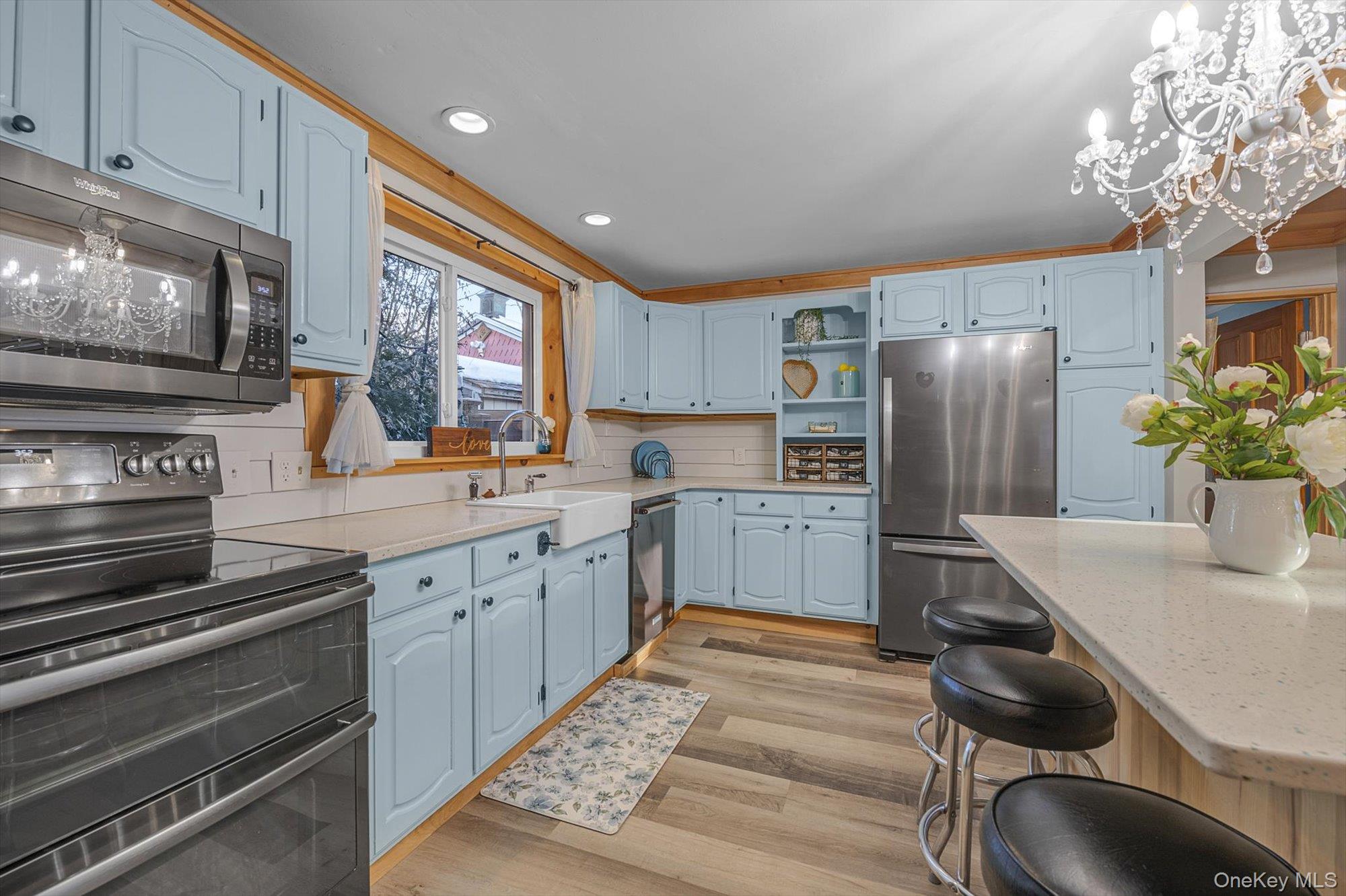 41 Narcissus Road Kings Park, NY 11754 - Photo 10 of 29