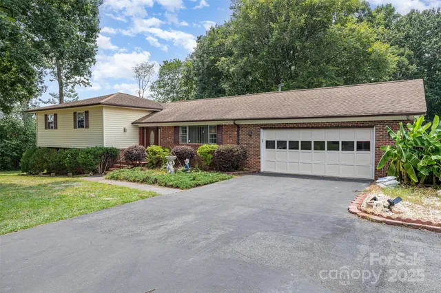 $1,050,000 | 9825 Hagers Road, Huntersville, NC 28078