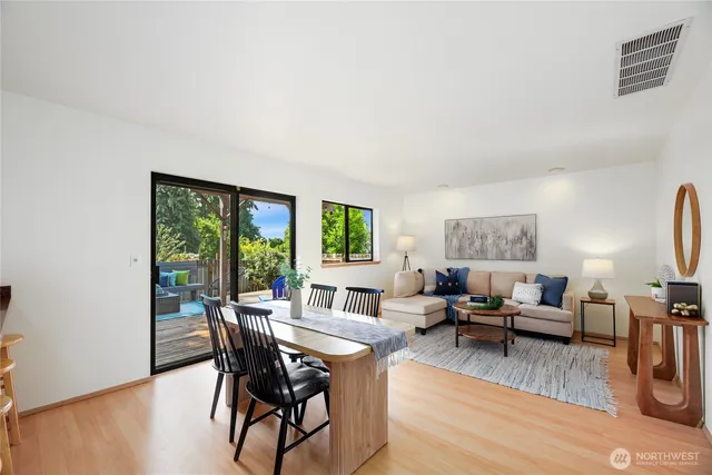 $785,000 | 1307 Southwest 160th Street, Burien, WA 98166