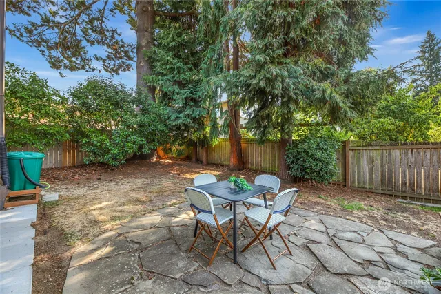 $785,000 | 1307 Southwest 160th Street, Burien, WA 98166