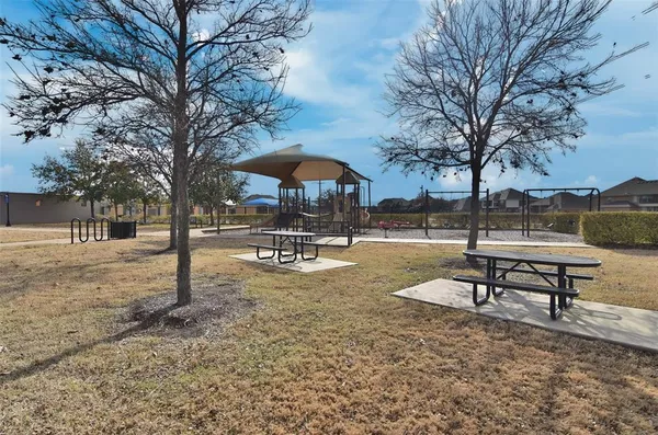 $3,625 | 2911 Velero, Grand Prairie, TX 75054