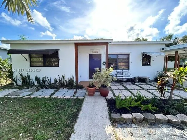 $2,200 | Boynton Beach, Boynton Beach, FL 33435