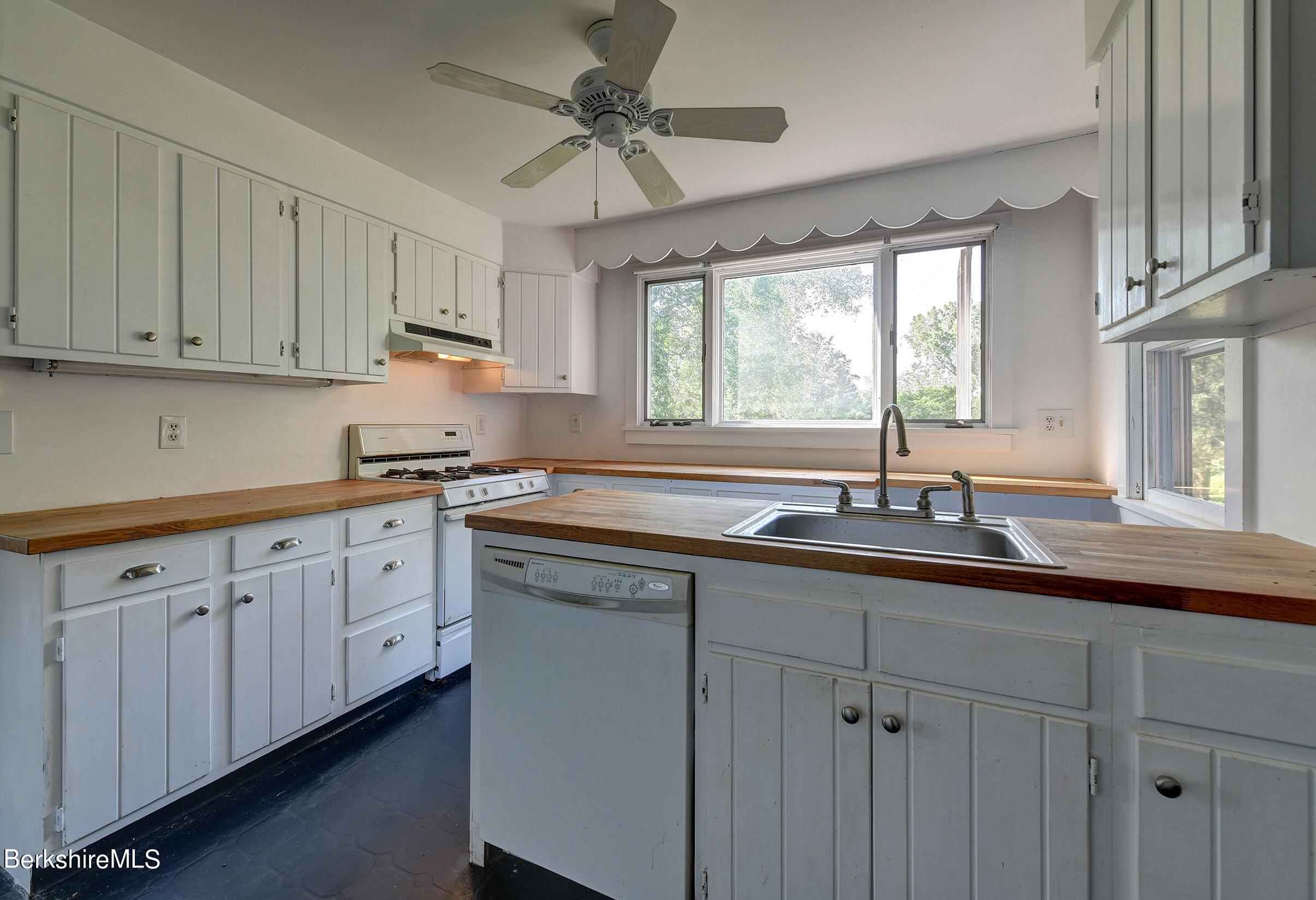 239 Brewer Hill Road New Marlborough, MA 01244 - Photo 14 of 34 14-Kitchen