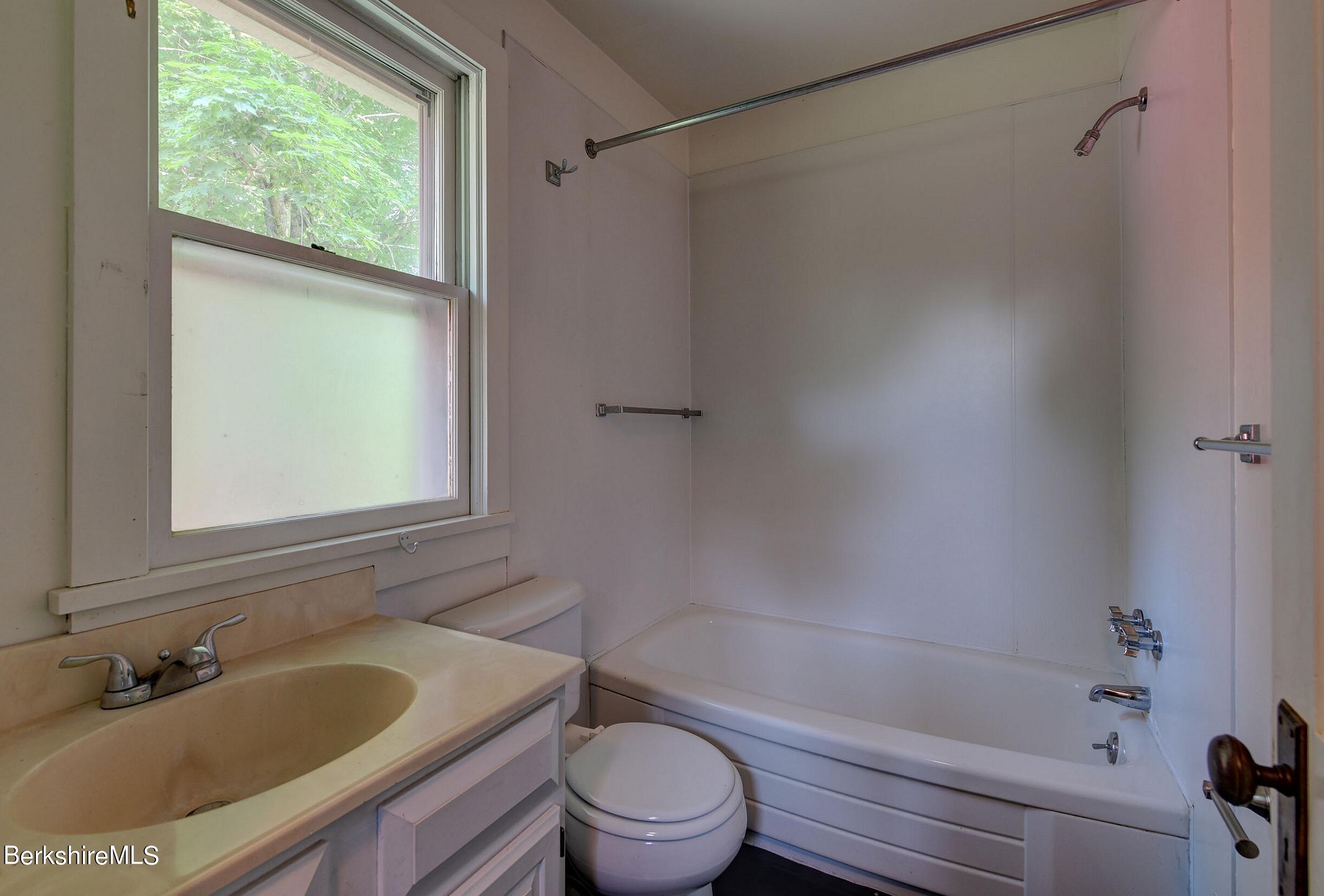239 Brewer Hill Road New Marlborough, MA 01244 - Photo 22 of 34 22-Bathroom