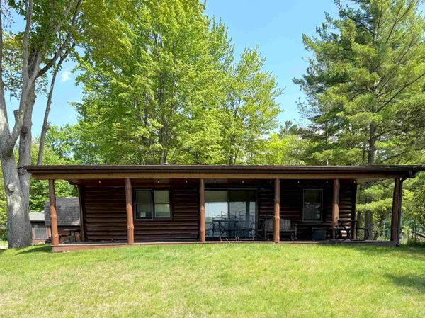 $318,900 | 1627 Riverside Drive, Gladwin, MI 48624
