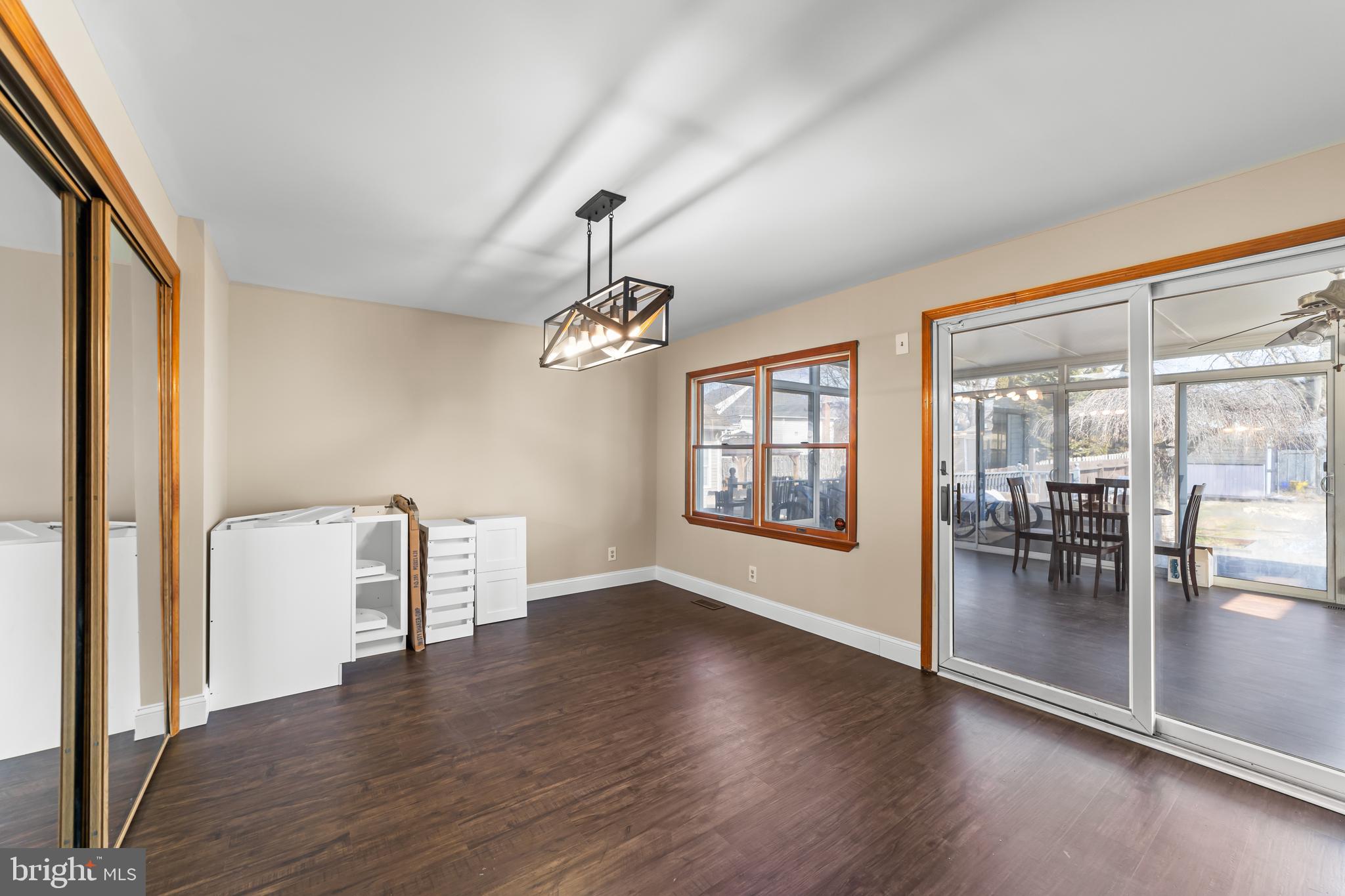 211 Delaware Avenue Fieldsboro, NJ 08505 - Photo 12 of 31