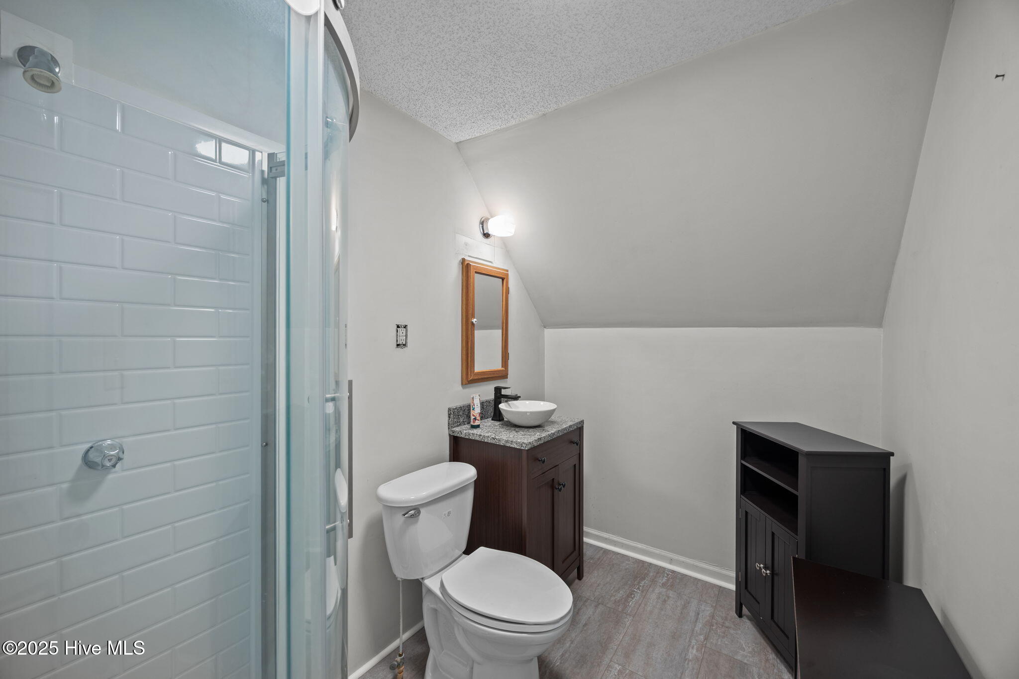 6908 Driver Lane Grifton, NC 28530 - Photo 16 of 34 upstairs bathroom