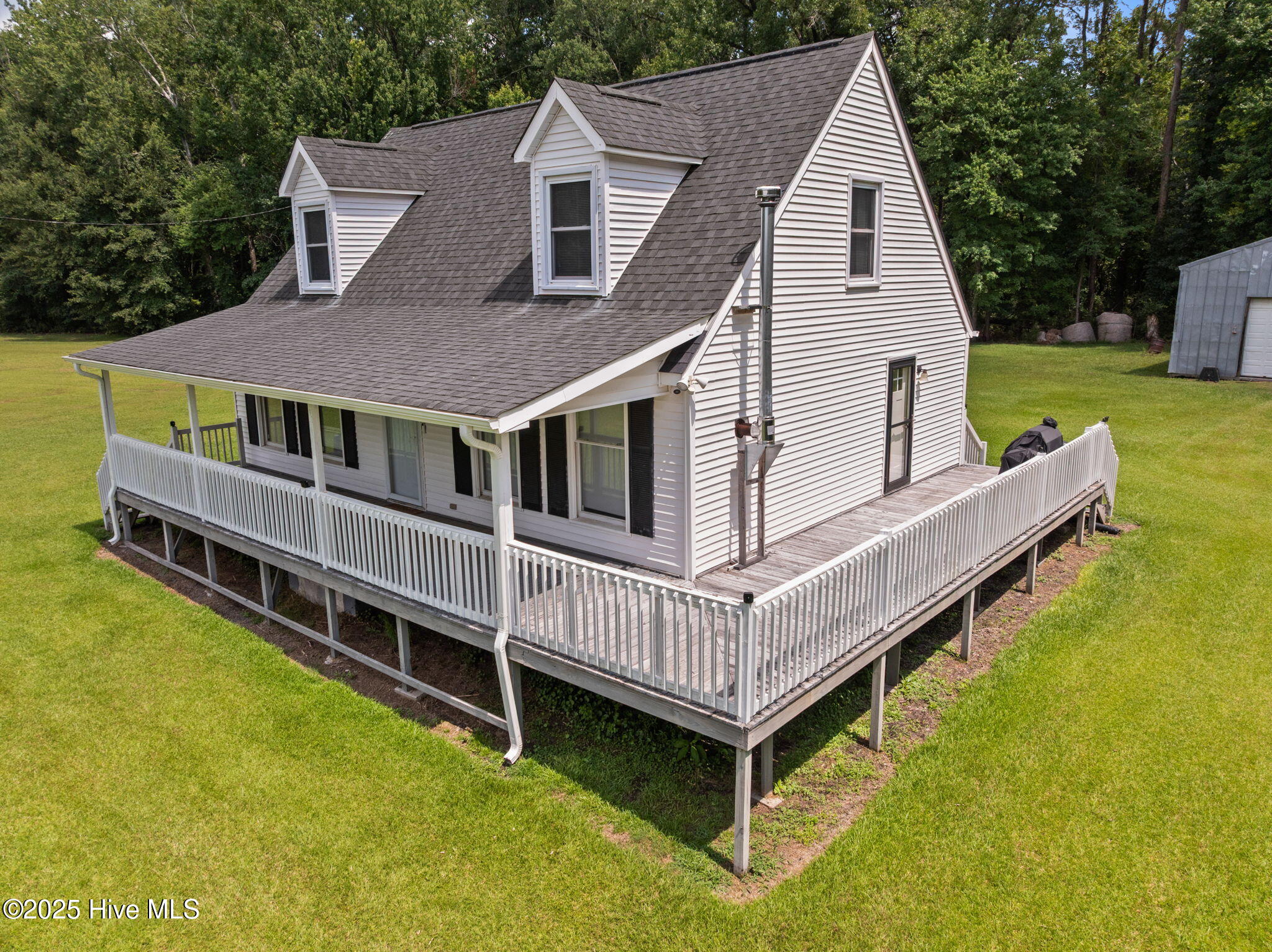 6908 Driver Lane Grifton, NC 28530 - Photo 20 of 34 40-web-or-mls-DJI_0172