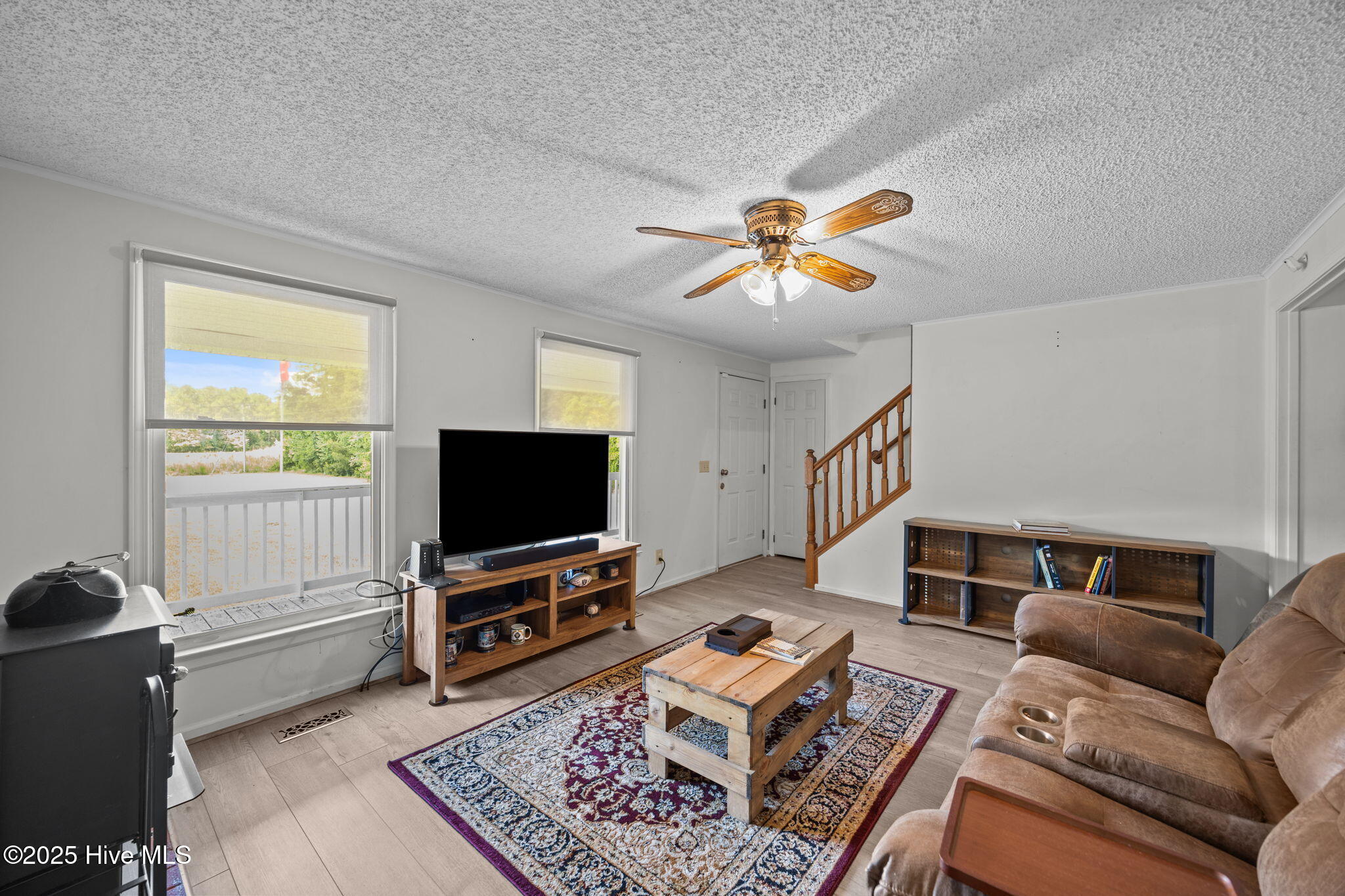 6908 Driver Lane Grifton, NC 28530 - Photo 4 of 34 22-web-or-mls-BLS_0027