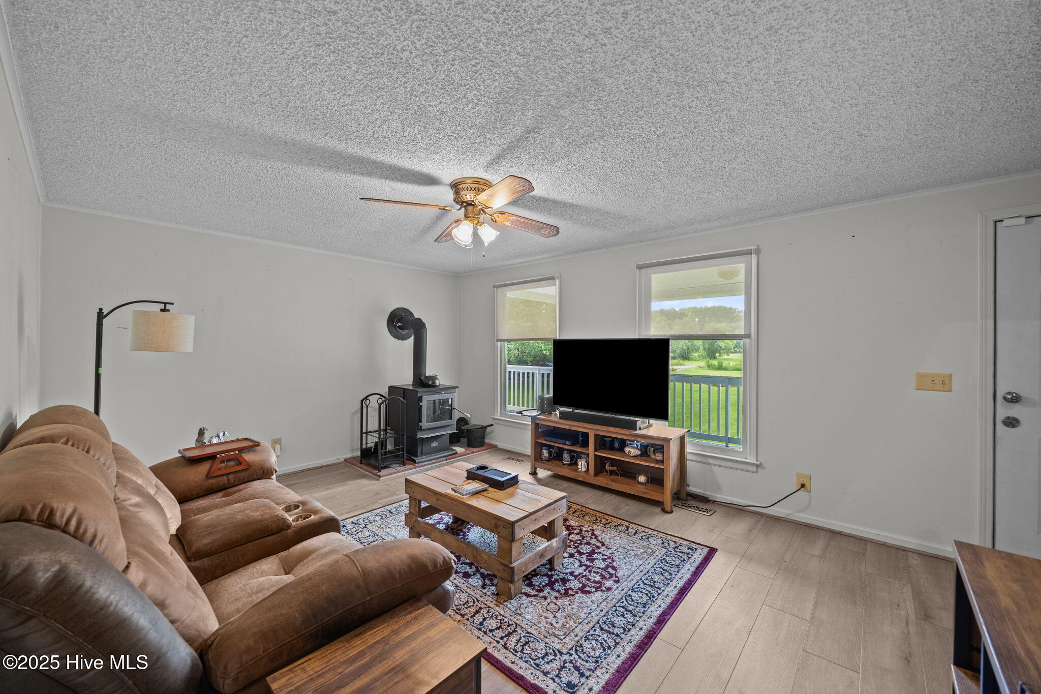 6908 Driver Lane Grifton, NC 28530 - Photo 5 of 34 23-web-or-mls-BLS_0030