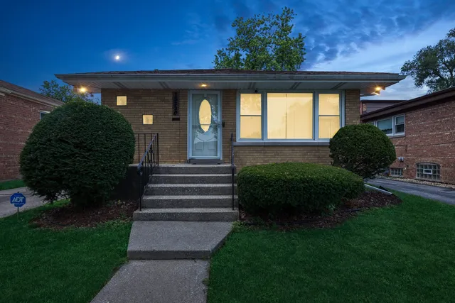 $200,000 | 15320 Evers Street, Dolton, IL 60419