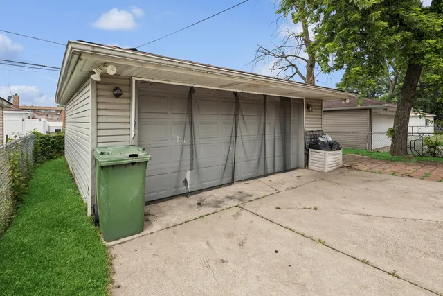 $200,000 | 15320 Evers Street, Dolton, IL 60419