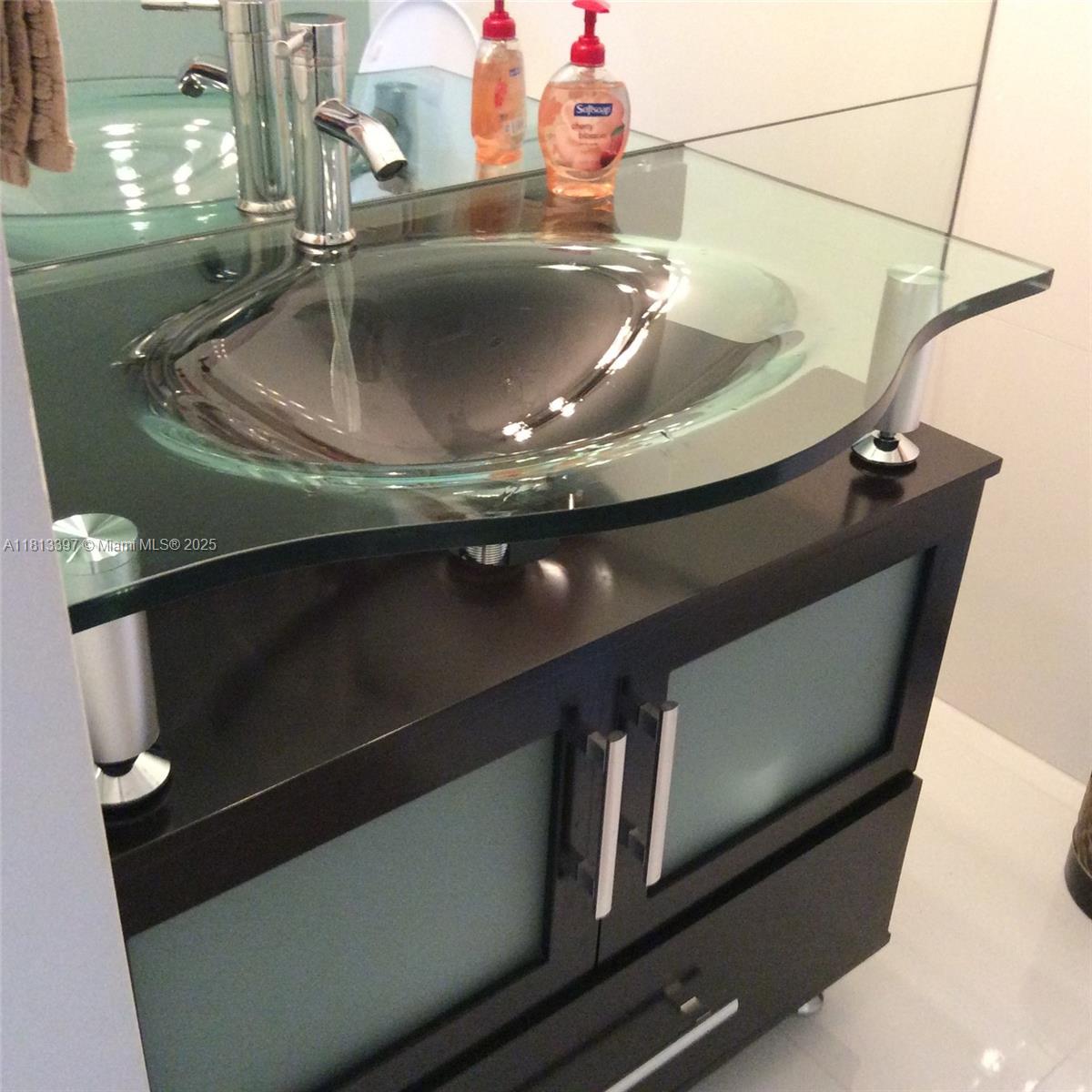 100 Lincoln Road, Unit 1214 Miami Beach, FL 33139 - Photo 8 of 17 a close view of sink