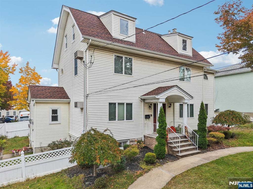 15 East Pierrepont Avenue Rutherford, NJ 07070 - Photo 2 of 37