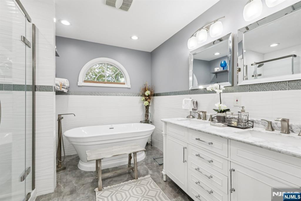 15 East Pierrepont Avenue Rutherford, NJ 07070 - Photo 25 of 37