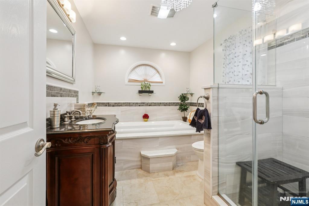 15 East Pierrepont Avenue Rutherford, NJ 07070 - Photo 30 of 37