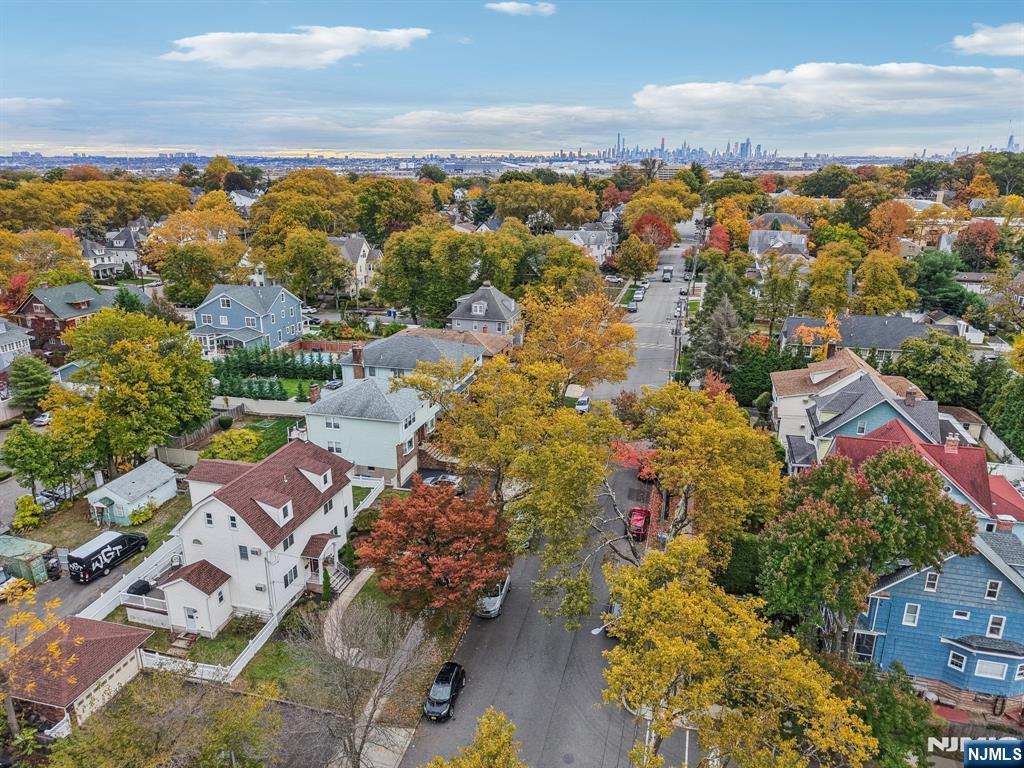 15 East Pierrepont Avenue Rutherford, NJ 07070 - Photo 5 of 37