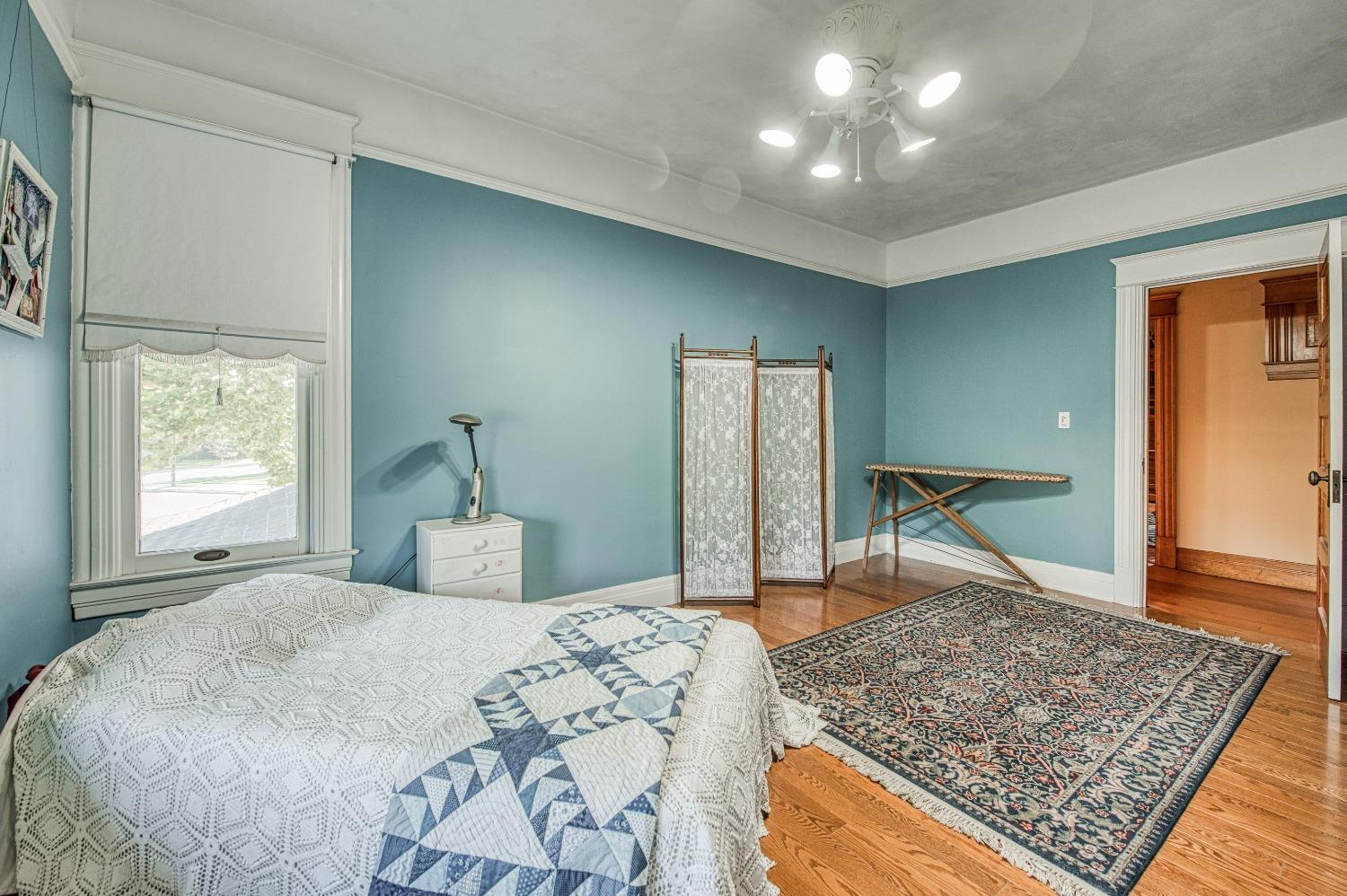 295 South Reed Avenue Reedley, CA 93654 - Photo 44 of 95