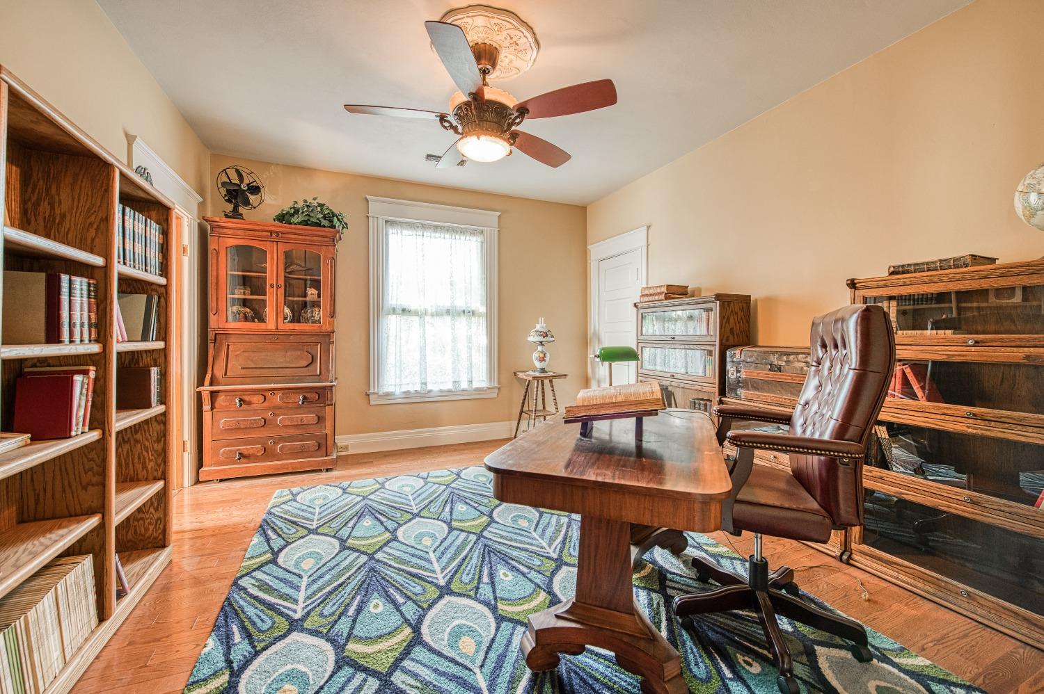 295 South Reed Avenue Reedley, CA 93654 - Photo 46 of 95