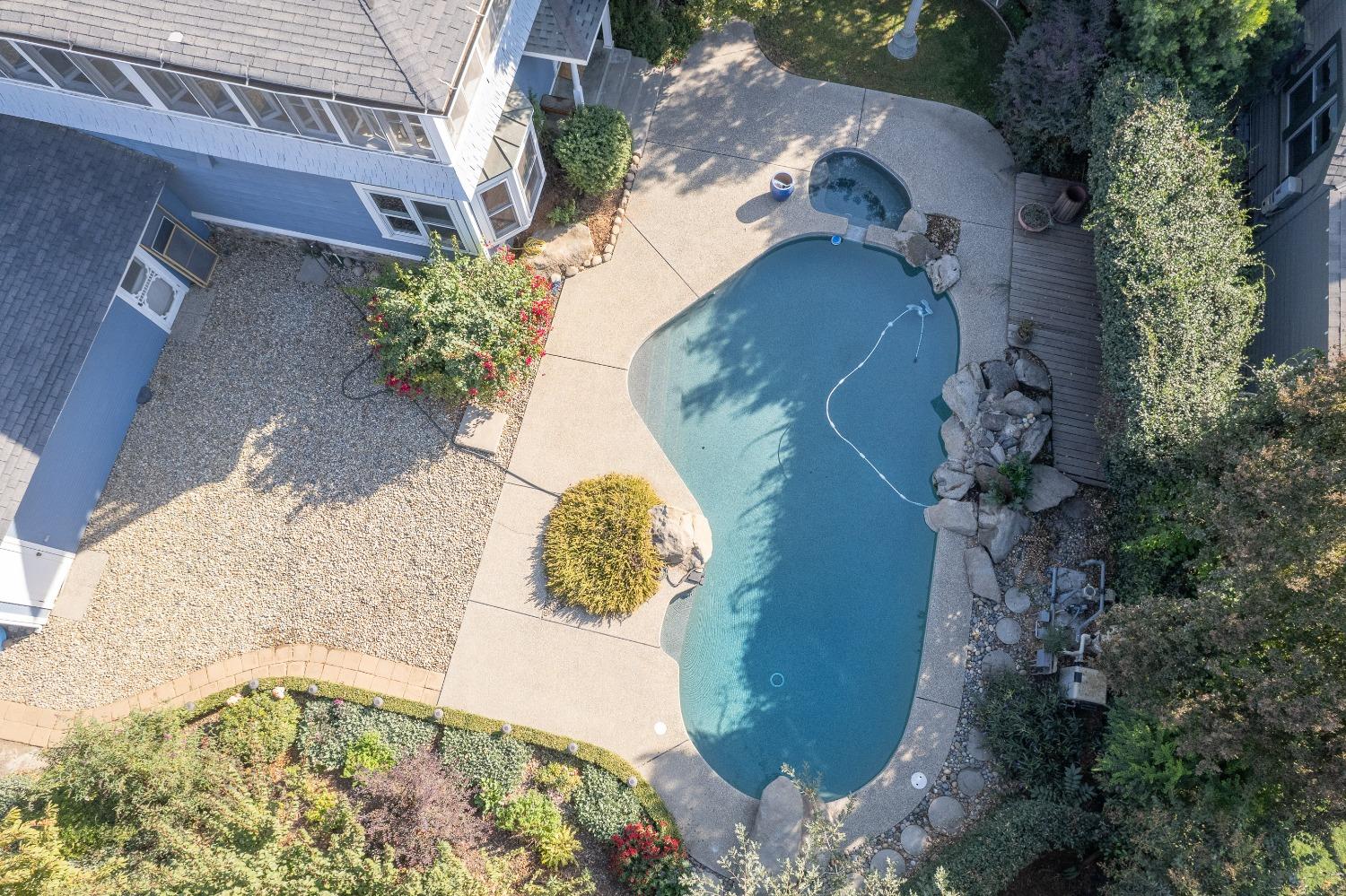 295 South Reed Avenue Reedley, CA 93654 - Photo 80 of 95