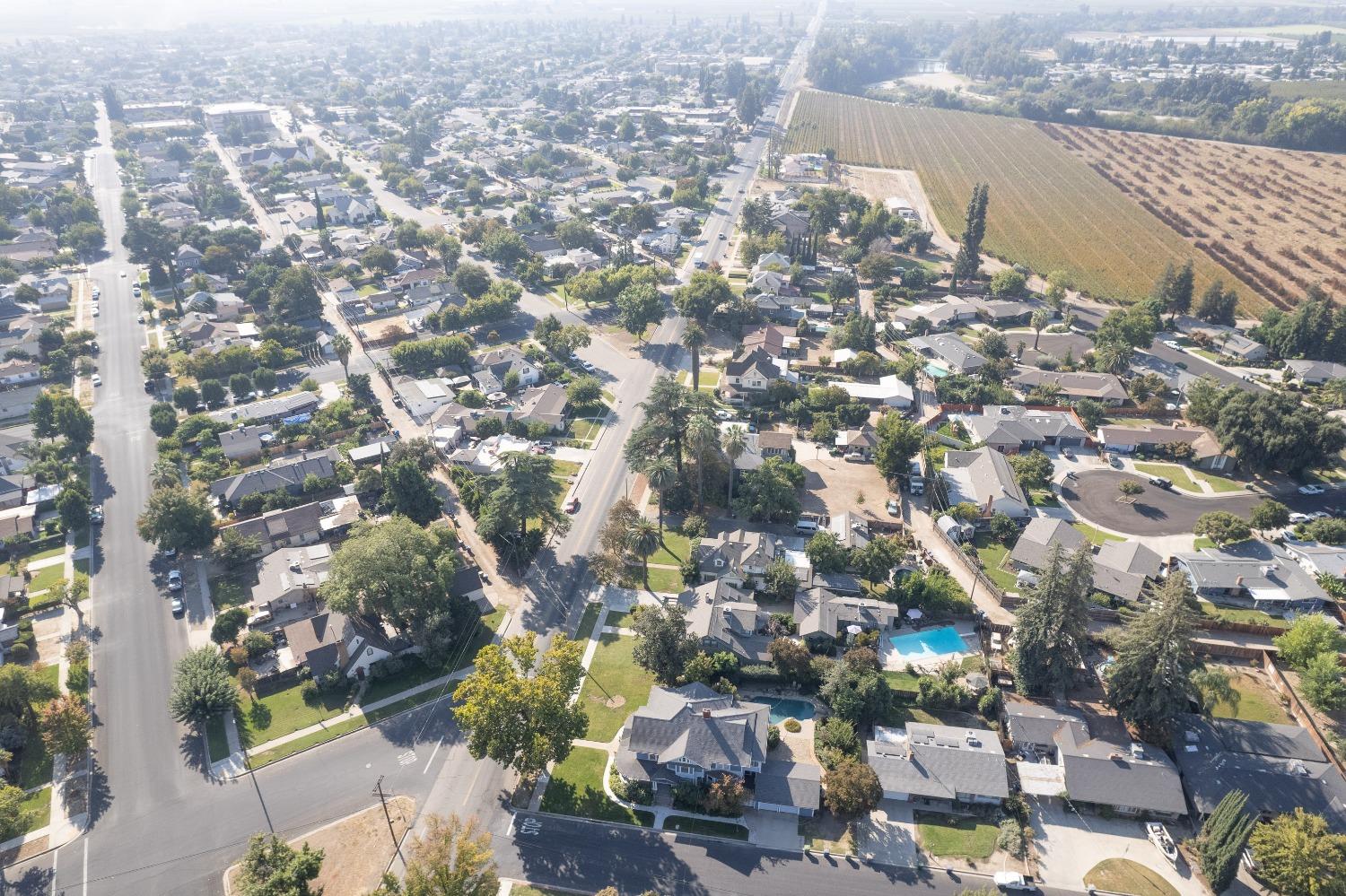 295 South Reed Avenue Reedley, CA 93654 - Photo 89 of 95