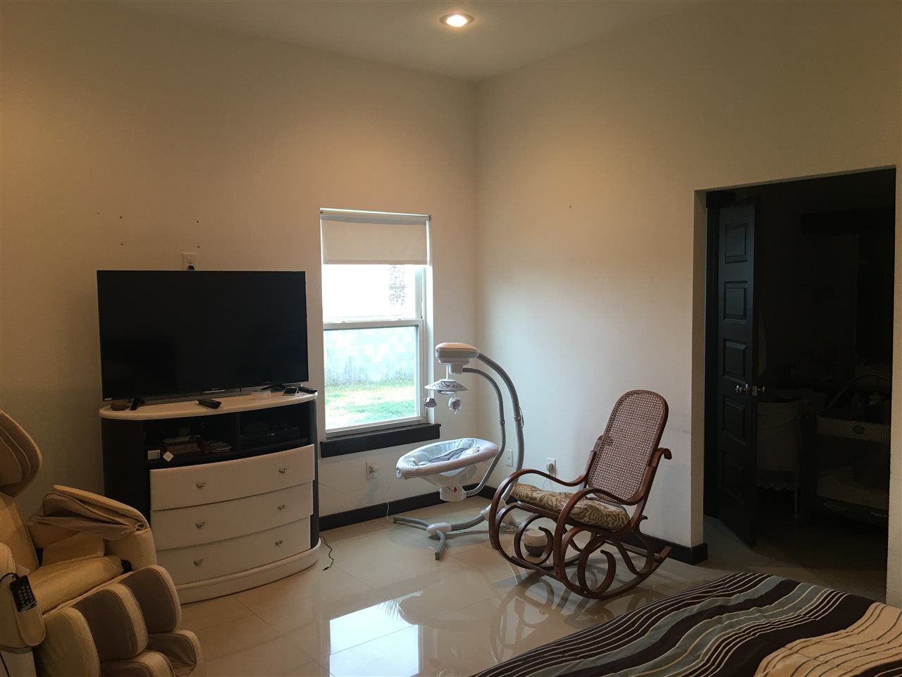 104 Sabal Loop Laredo, TX 78045 - Photo 7 of 13 Gallery Image 7
