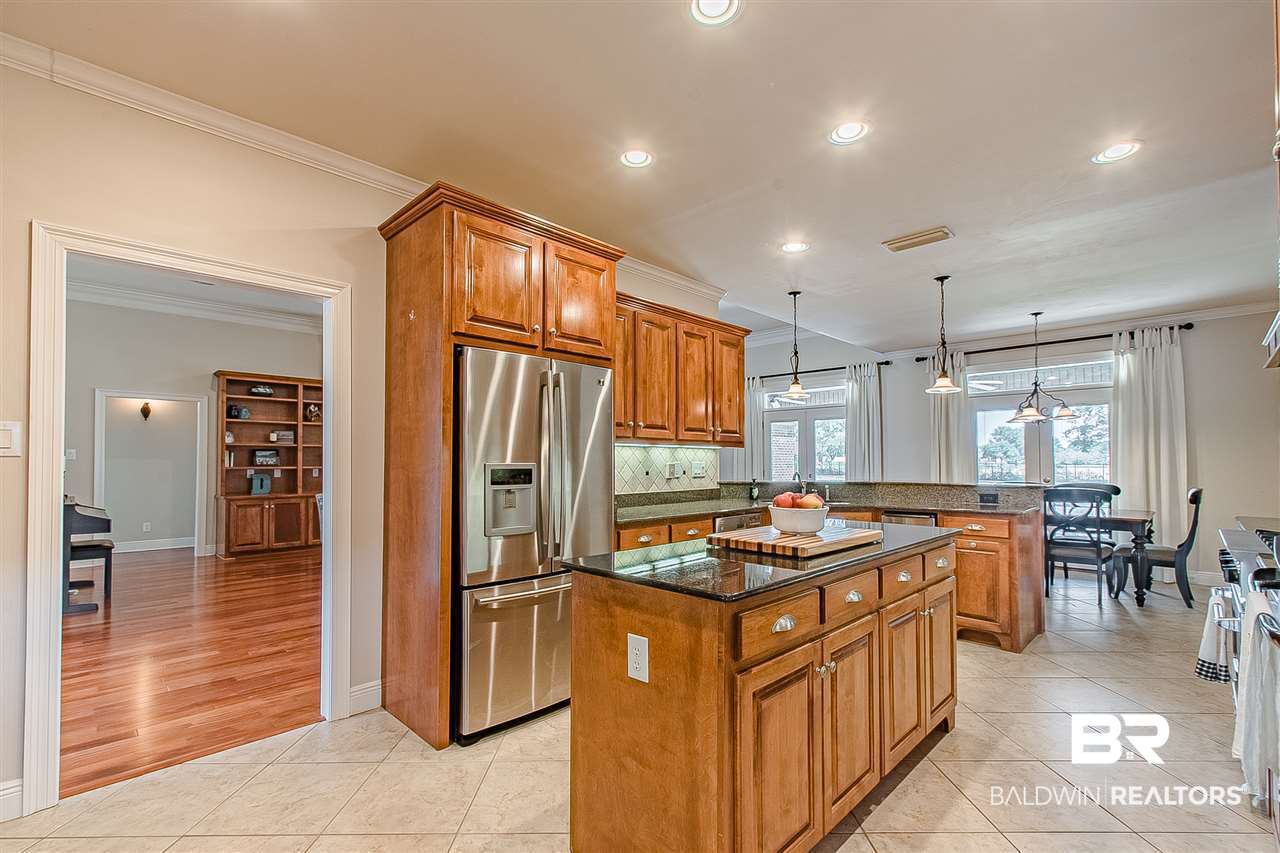 24204 Trowbridge Court Daphne, AL 36526 - Photo 16 of 36 Center Island