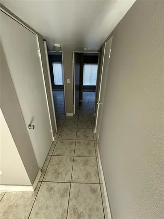 $1,250 | 1830 Maravilla Avenue, Unit 309, Fort Myers, FL 33901