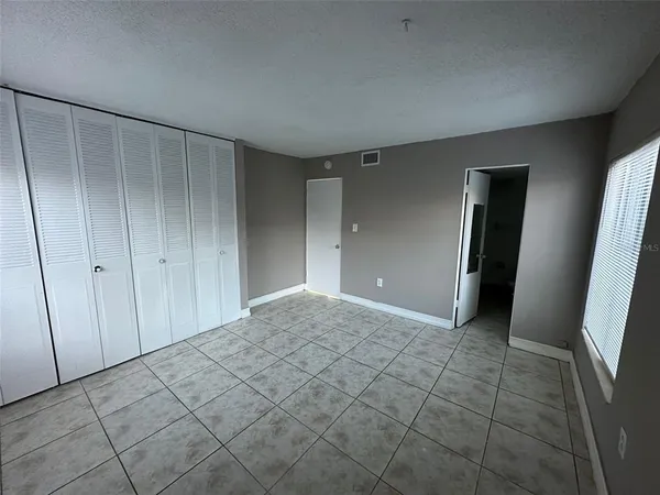 $1,250 | 1830 Maravilla Avenue, Unit 309, Fort Myers, FL 33901