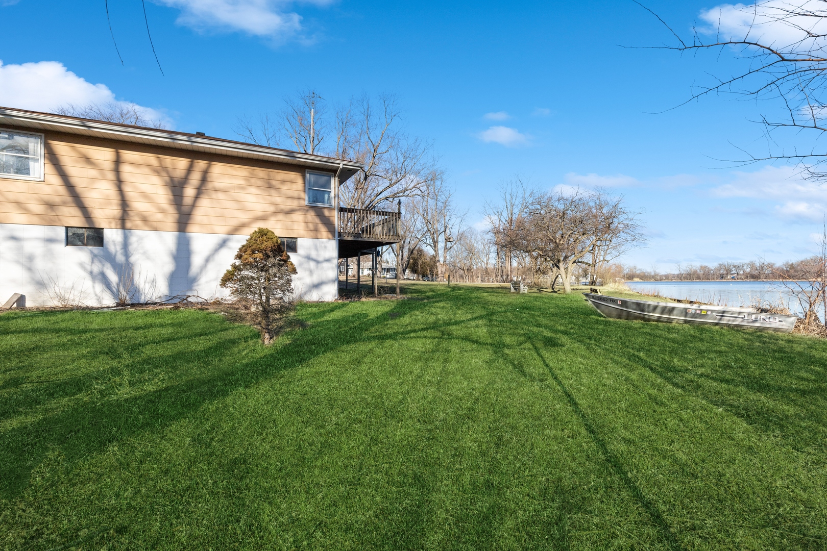 26075 Riverview Drive Antioch, IL 60002 - Photo 26 of 41 a garden view