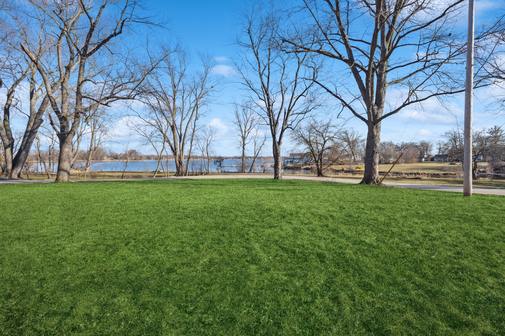 26075 Riverview Drive Antioch, IL 60002 - Photo 37 of 41 a view of a park with large trees