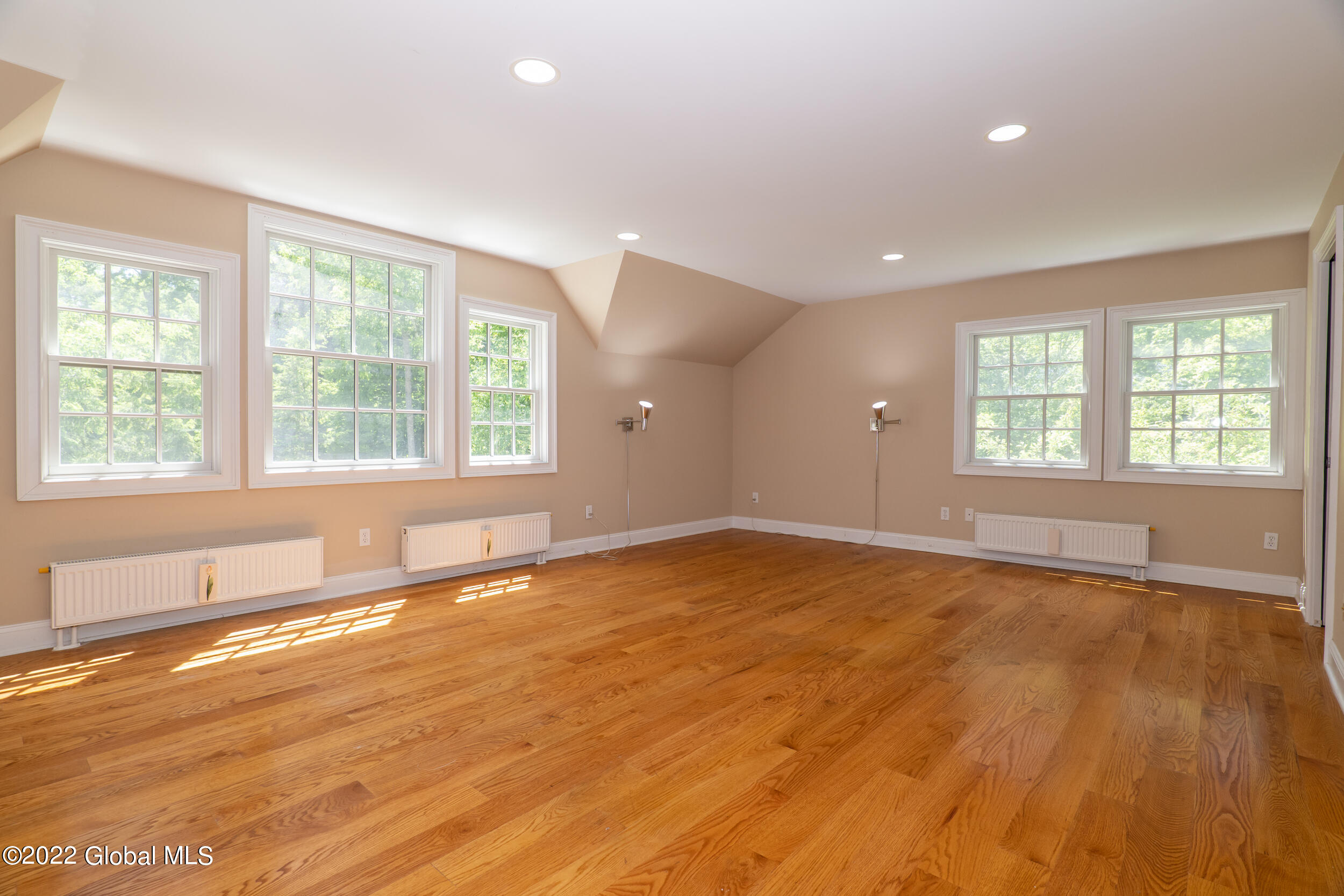 917 Randall Road Niskayuna, NY 12309 - Photo 20 of 37 917RandallRd-26