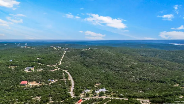 $925,000 | 1494 County Road 270, Mico, TX 78056