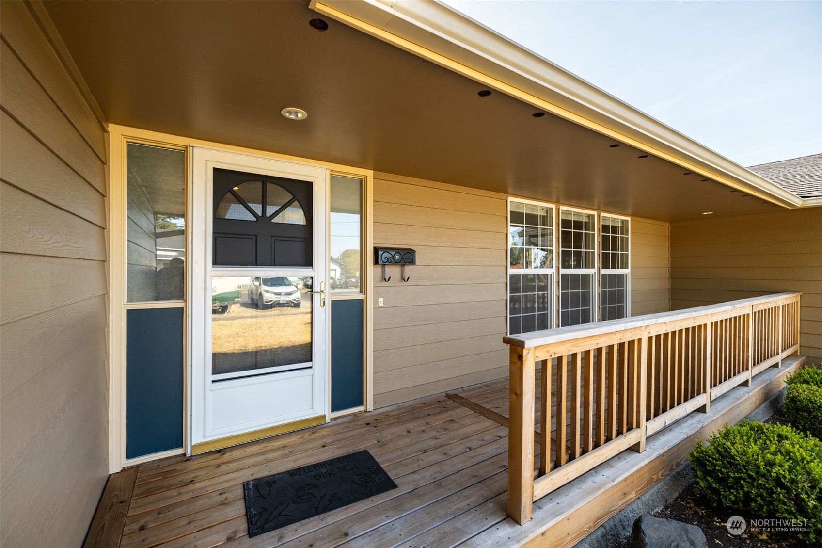 311 Reed Street Sedro-Woolley, WA 98284 - Photo 2 of 37 Gallery Image 2
