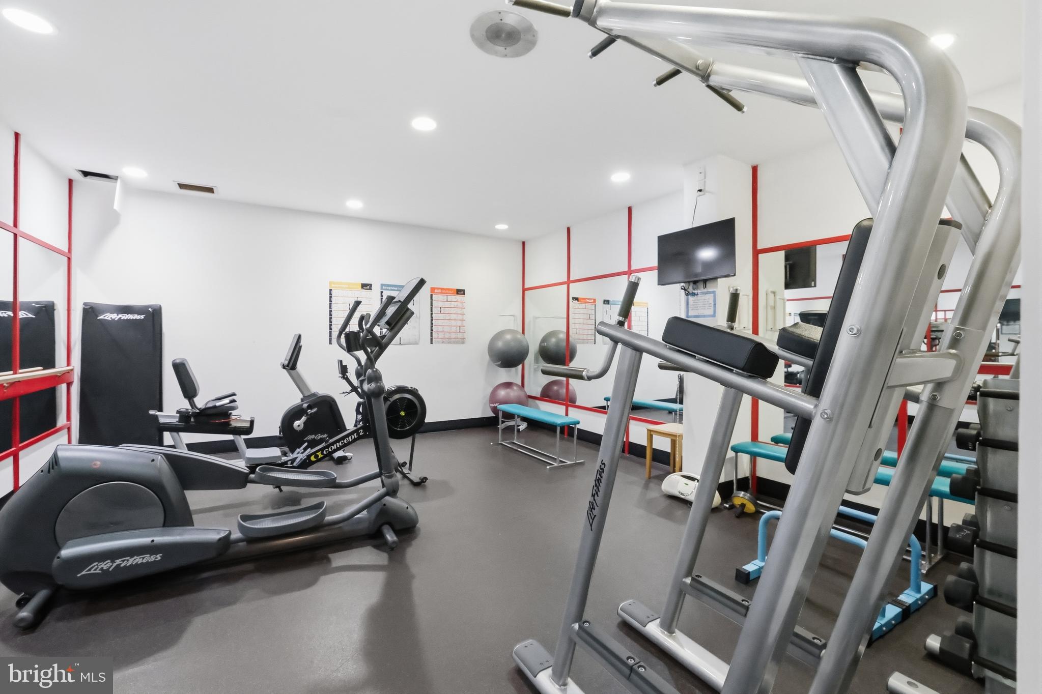 6101 Edsall Road, Unit 502 Alexandria, VA 22304 - Photo 27 of 33 All your gym needs, right at your fingertips