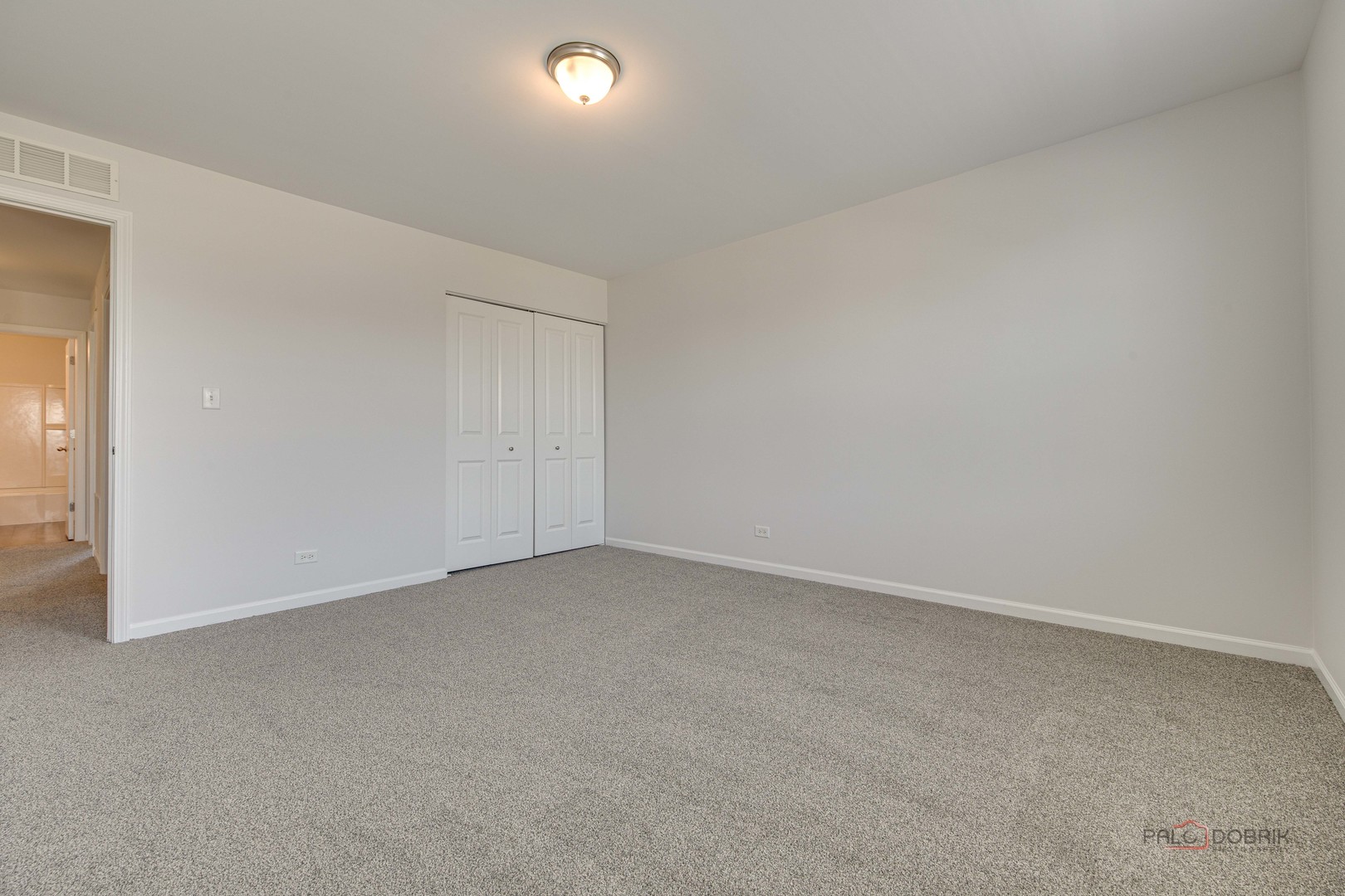 1385 Broadland Drive Pingree Grove, IL 60140 - Photo 24 of 40 an empty room with an empty room
