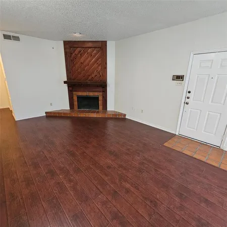 $995 | 9254 Forest Lane, Unit 407, Dallas, TX 75243