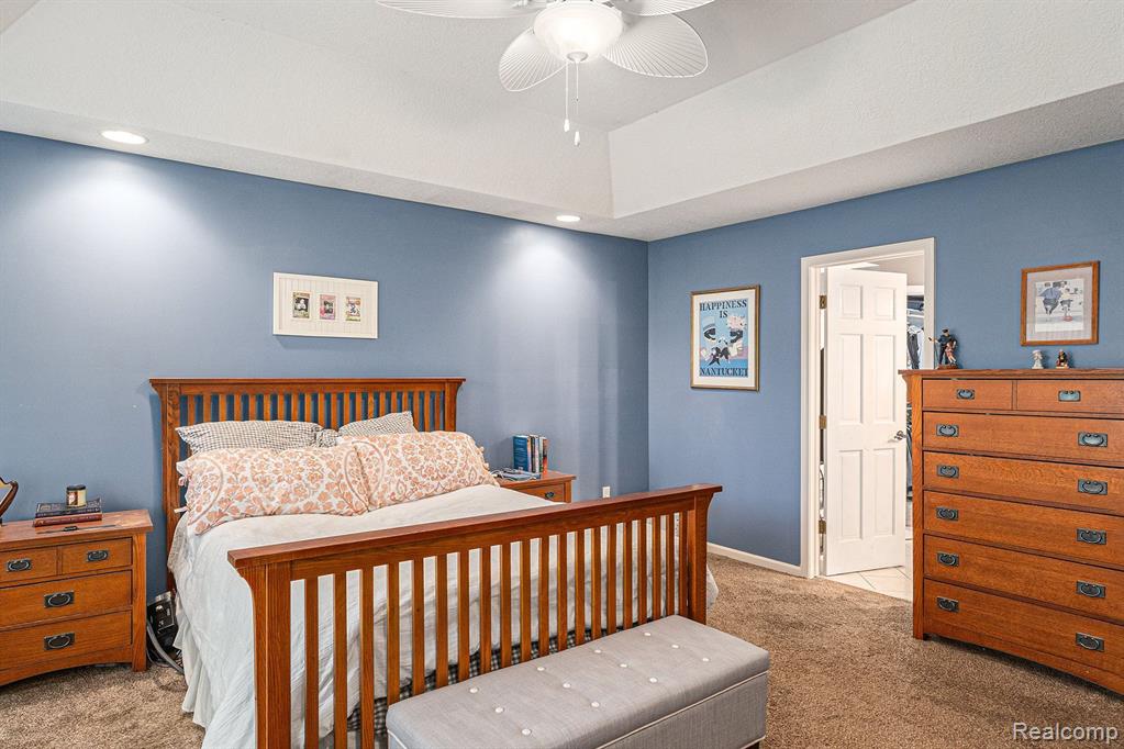 1306 Kings Pointe Road Grand Blanc, MI 48439 - Photo 16 of 35