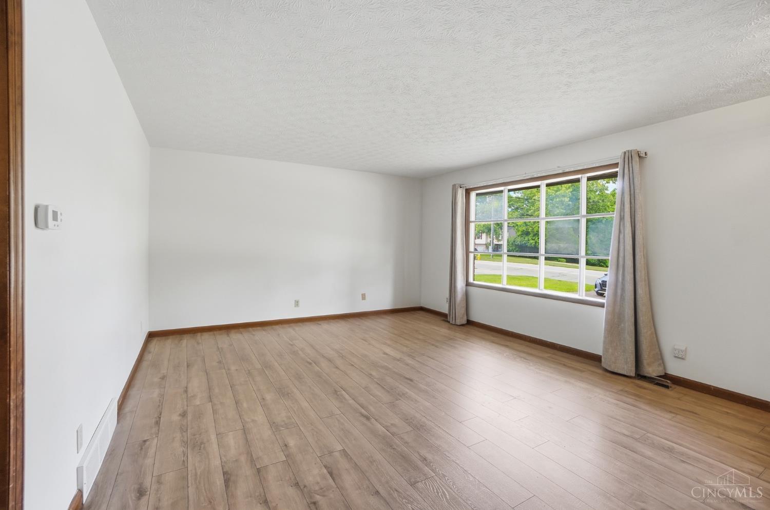 2905 Resor Road Fairfield, OH 45014 - Photo 9 of 68