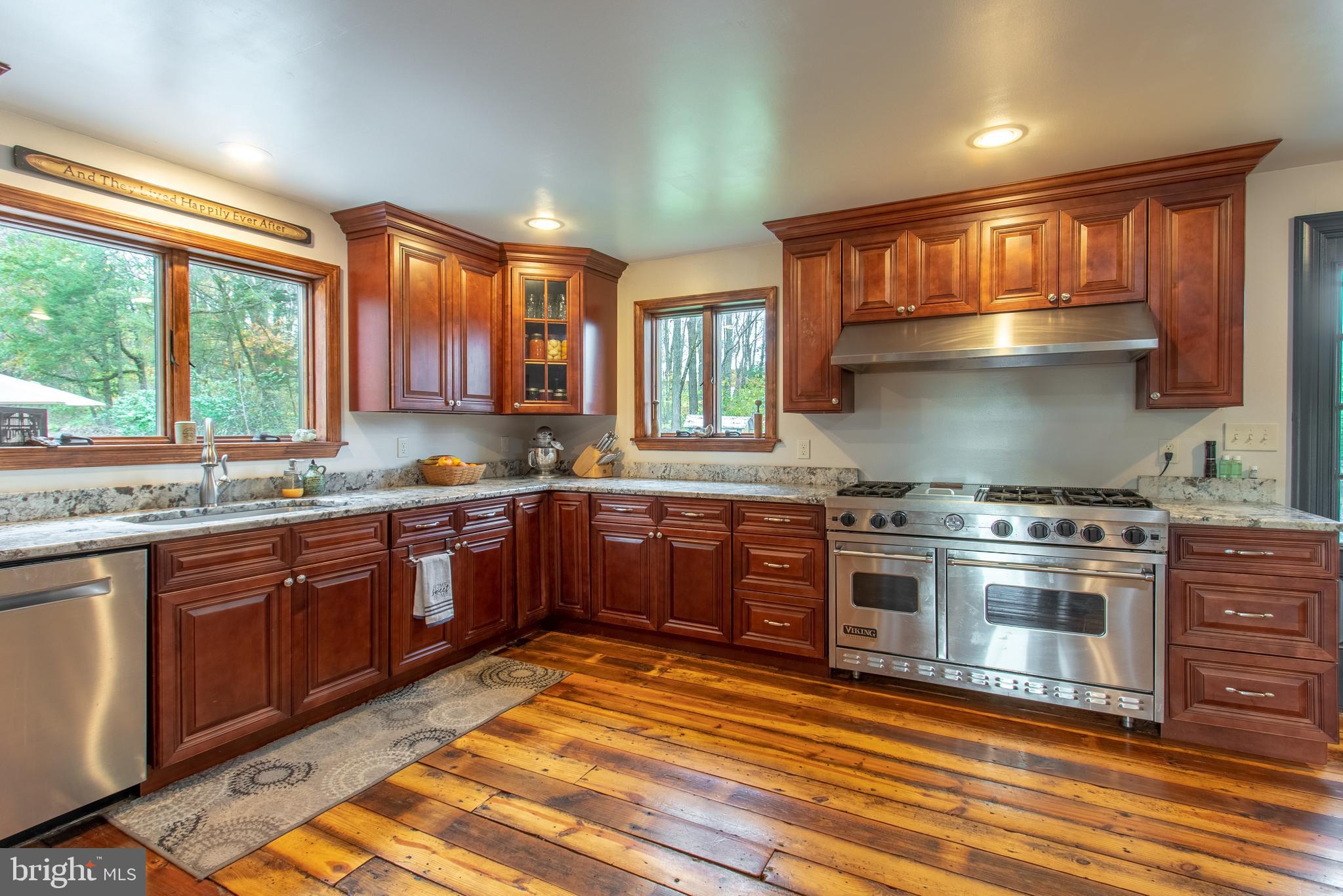 518 Township Line Road Line Lexington, PA 18932 - Photo 5 of 51 Gallery Image 5