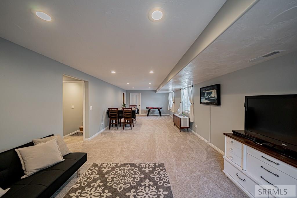 3947 Jordan Circle Ammon, ID 83406 - Photo 55 of 81 Main Level Bedroom 3