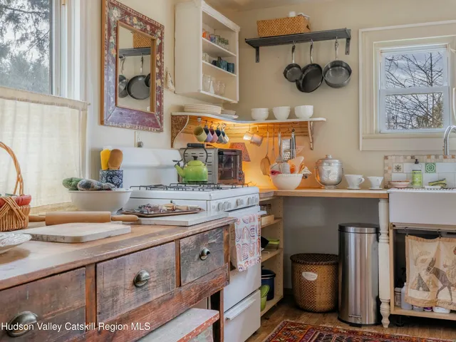 $759,000 | 97 John Joy Road, Woodstock, NY 12498