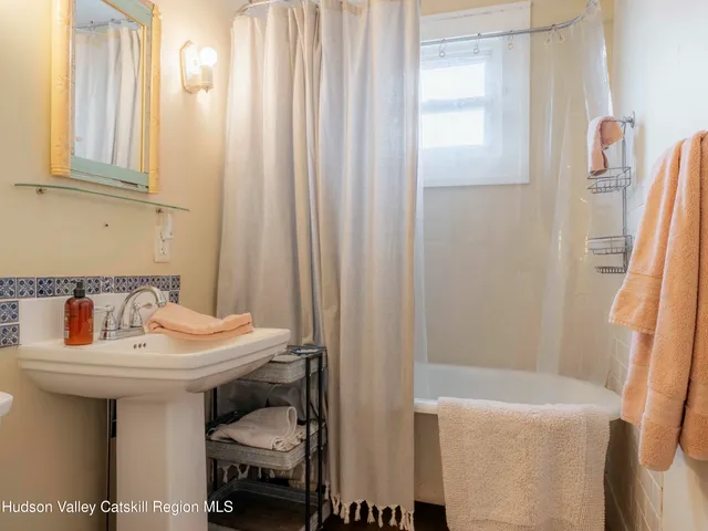 $759,000 | 97 John Joy Road, Woodstock, NY 12498