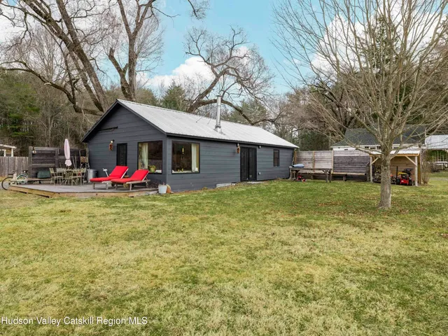 $759,000 | 97 John Joy Road, Woodstock, NY 12498