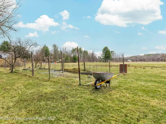 $759,000 | 97 John Joy Road, Woodstock, NY 12498