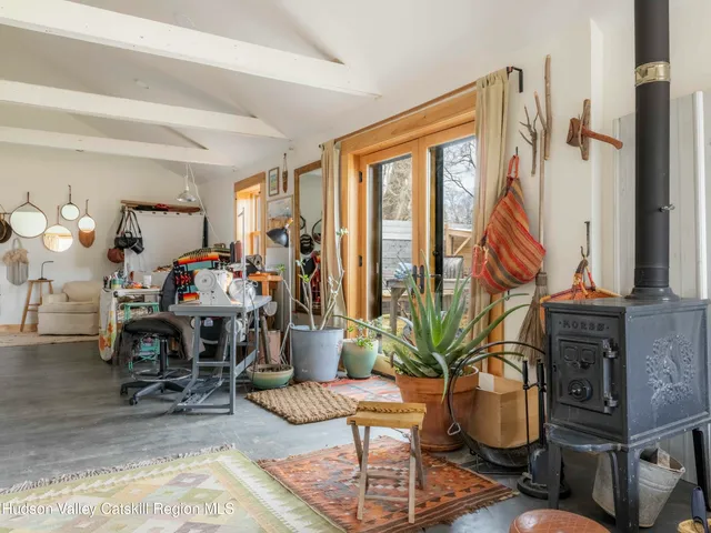 $759,000 | 97 John Joy Road, Woodstock, NY 12498